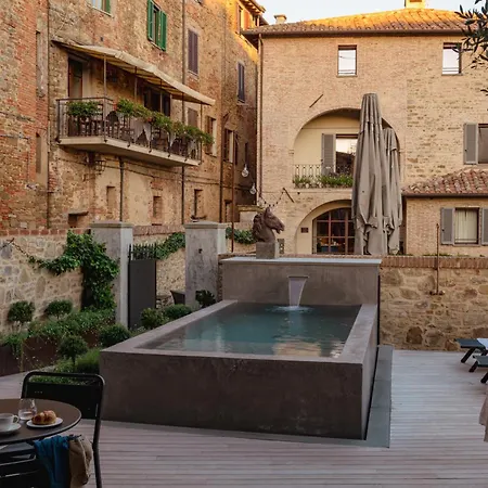 Couette-café Rastrello 4*